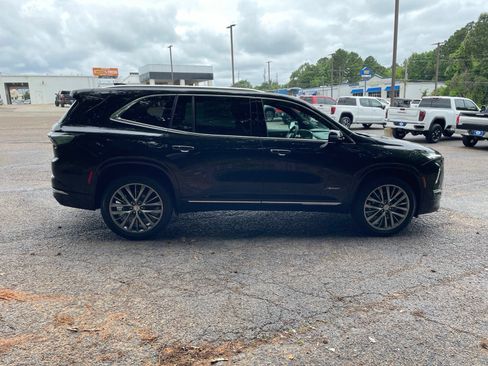 New 2026 Buick Enclave Avenir w/ Super Cruise Package AWD/4WD image 7