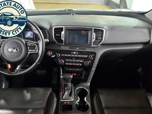 Used 2019 Kia Sportage EX FWD image 26