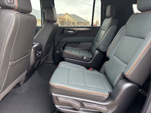 New 2026 GMC Yukon XL AT4 w/ Premium Trailering Package image 17