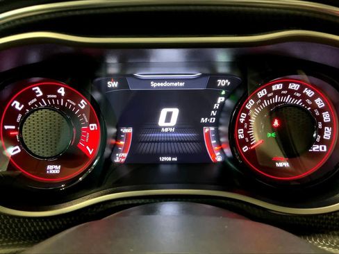 Used 2020 Dodge Challenger SRT Hellcat Redeye image 21