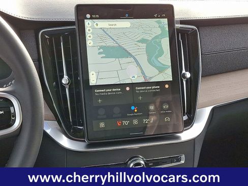 New 2026 Volvo XC90 B6 Plus w/ Protection Package Premier image 13