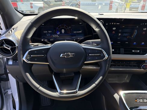 New 2026 Chevrolet Equinox ACTIV w/ Safety and Technology Package AWD/4WD image 24