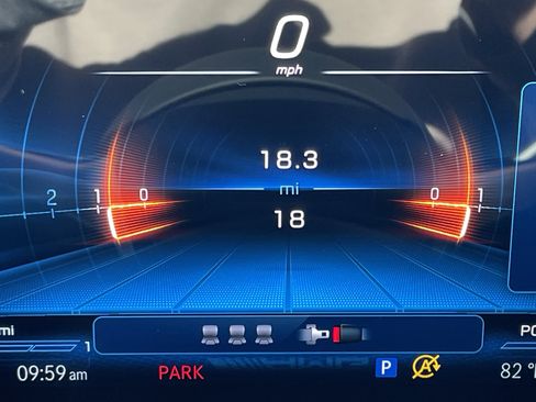 New 2026 Mercedes-Benz GLC 43 AMG 4MATIC image 25