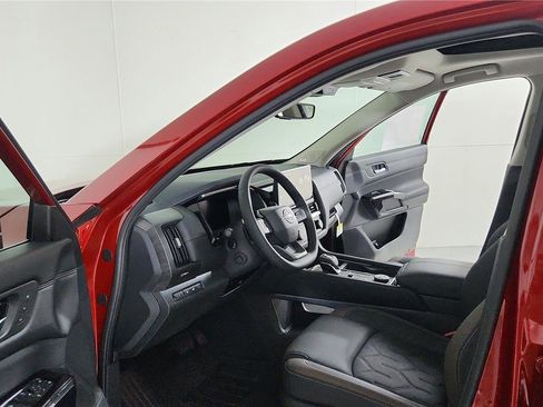 New 2026 Nissan Pathfinder Platinum AWD/4WD image 9