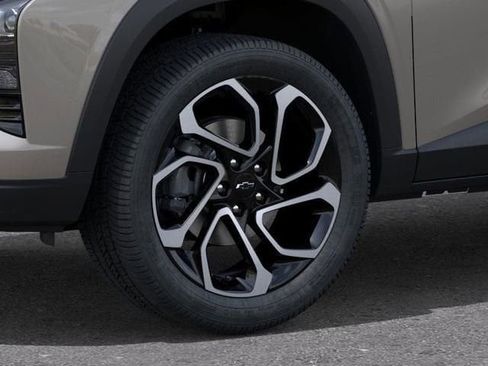 New 2026 Chevrolet Trax RS w/ Sunroof Package image 10