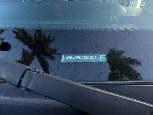 Used 2020 Ford Transit 350 image 27