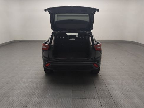 Used 2025 Chevrolet Trax RS w/ Sunroof Package FWD image 29