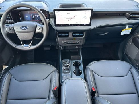 New 2026 Ford Maverick Lobo image 12