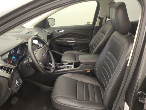 Used 2018 Ford Escape Titanium AWD/4WD image 17
