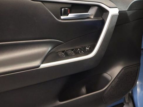 Certified 2023 Toyota RAV4 SE image 15