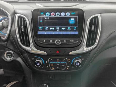 Used 2018 Chevrolet Equinox Premier FWD image 29