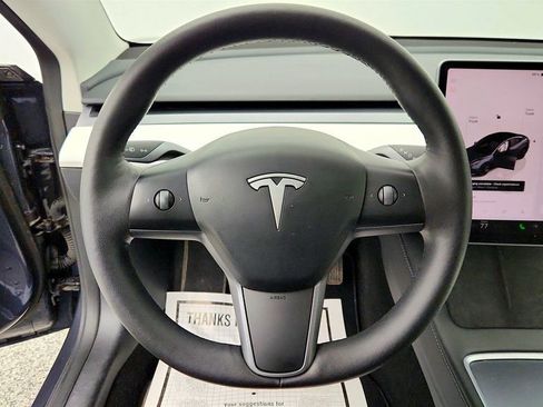 Used 2022 Tesla Model 3 Long Range image 17