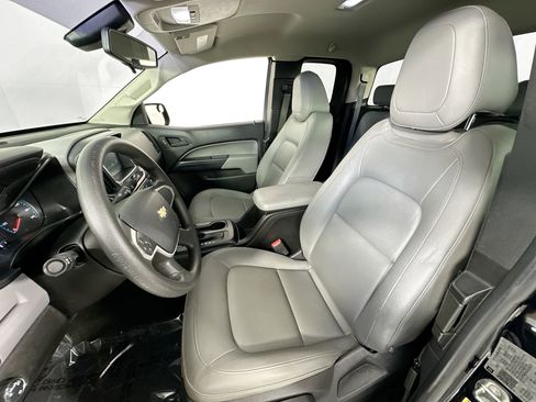 Used 2018 Chevrolet Colorado W/T w/ Custom Special Edition image 19