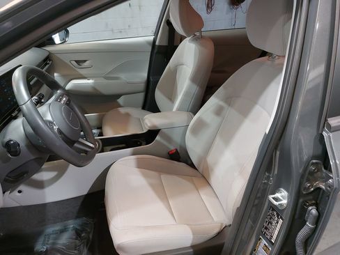 Certified 2025 Hyundai Kona SEL FWD image 16