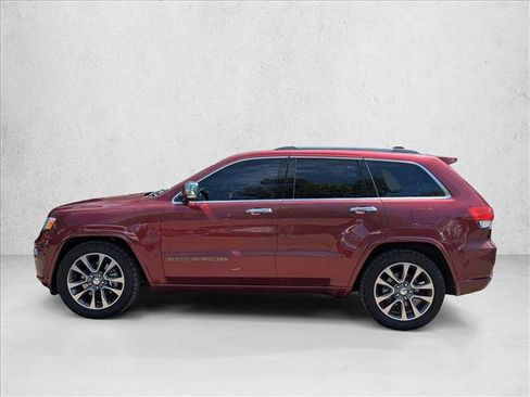 Used 2017 Jeep Grand Cherokee Overland w/ Jeep Active Safety Group AWD/4WD image 8