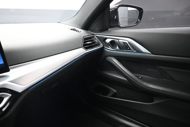 Used 2024 BMW 430i xDrive Coupe AWD/4WD image 11