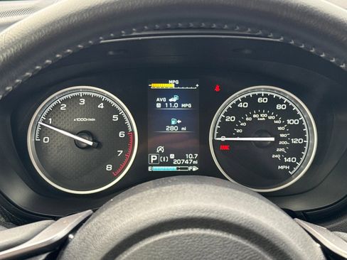 Used 2023 Subaru Forester Premium image 21