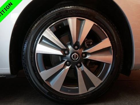 Certified 2019 Nissan Sentra SV w/ Special Edition Package image 85