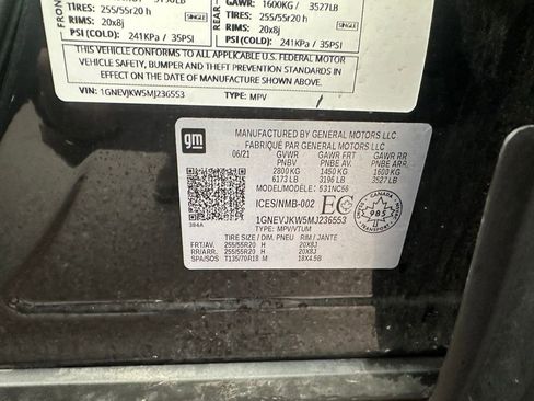 Used 2021 Chevrolet Traverse RS image 9