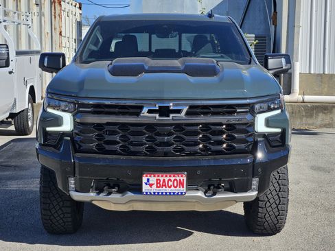New 2026 Chevrolet Silverado 1500 ZR2 w/ LPO, Utility Wall Package image 2