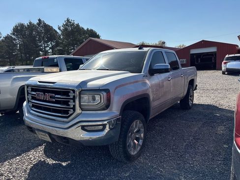Used 2017 GMC Sierra 1500 SLT w/ SLT Premium Package AWD/4WD image 3