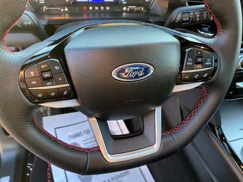 Used 2023 Ford Explorer ST-Line w/ Class IV Trailer Tow Package image 30