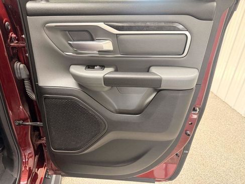 Used 2019 RAM 1500 Big Horn AWD/4WD image 39