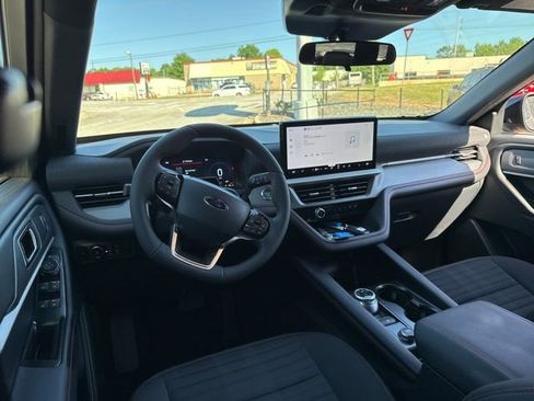 New 2026 Ford Explorer ST-Line RWD image 25