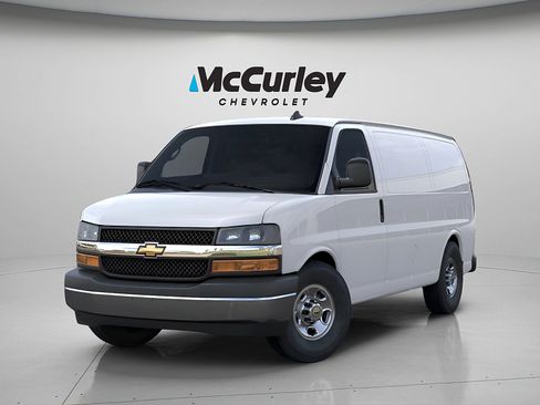 New 2025 Chevrolet Express 2500 w/ Driver Convenience Package RWD image 30
