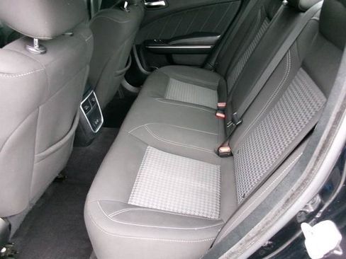 Used 2023 Dodge Charger SXT RWD image 27