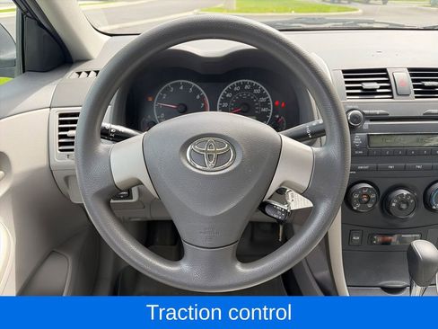 Used 2010 Toyota Corolla LE FWD image 11