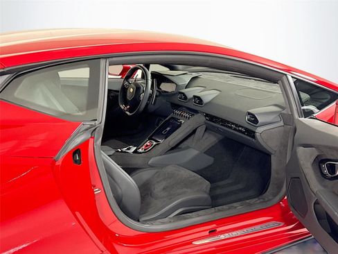 Used 2023 Lamborghini Huracan Tecnica image 26