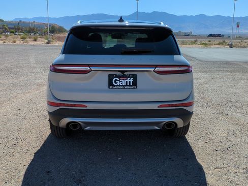 Used 2023 Lincoln Corsair Reserve w/ Equipment Group 202A AWD/4WD image 4