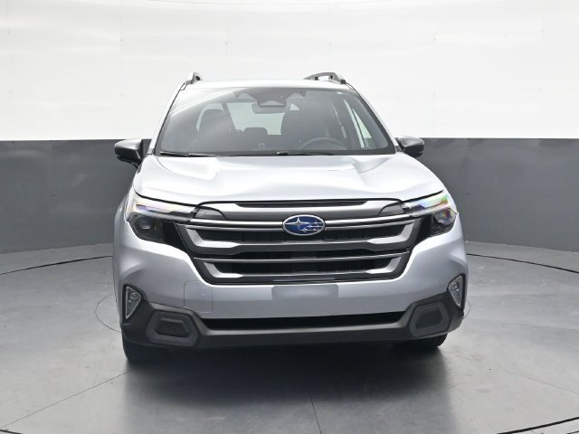 Used 2025 Subaru Forester Limited AWD/4WD image 11
