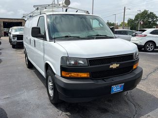 Used 2019 Chevrolet Express 3500 w/ Driver Convenience Package RWD video 1