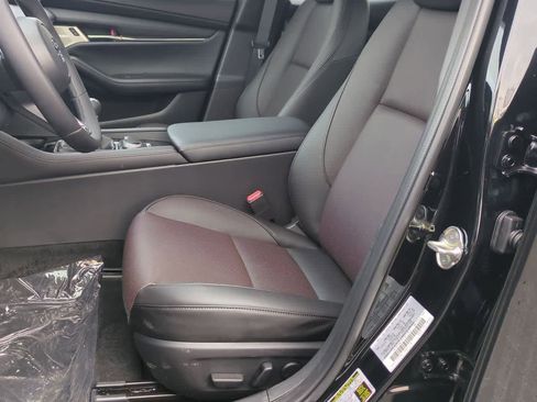 New 2026 MAZDA MAZDA3 2.5 S Hatchback w/ Premium Pkg image 14