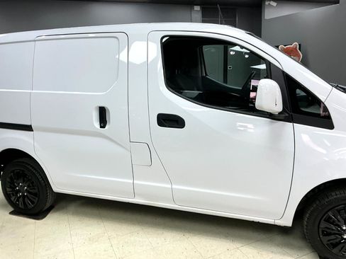 Used 2021 Nissan NV200 SV w/ Back Door Glass Package image 25
