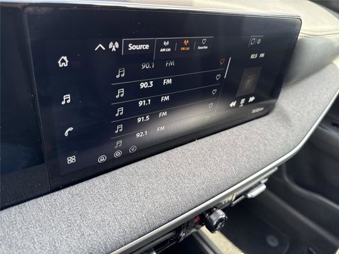 Used 2026 Nissan Kicks SV FWD image 24