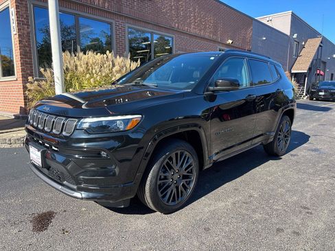 Used 2022 Jeep Compass High Altitude image 1