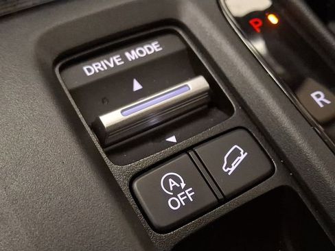 Used 2025 Honda CR-V EX-L image 24