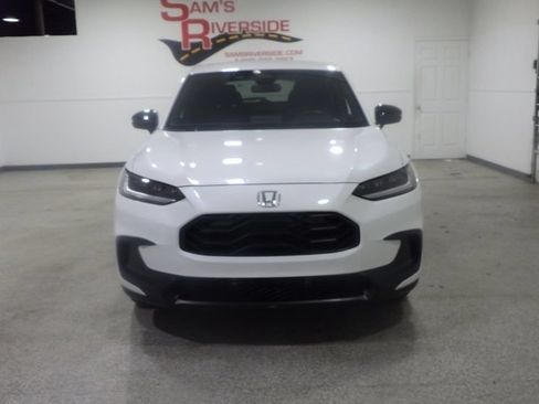 Used 2024 Honda HR-V Sport image 6