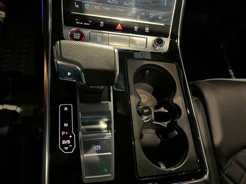 Used 2022 Audi SQ8 Prestige w/ Prestige Package image 22