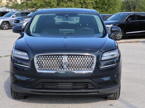 Used 2021 Lincoln Nautilus AWD image 5