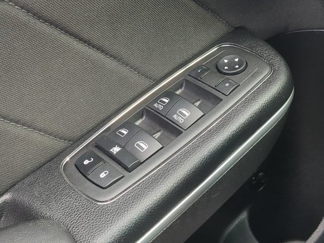 Used 2022 Dodge Charger SXT AWD/4WD image 23