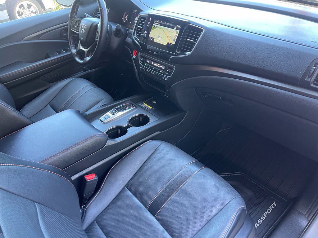 Used 2024 Honda Passport TrailSport image 17