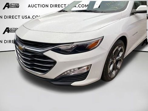 Used 2023 Chevrolet Malibu LT image 34