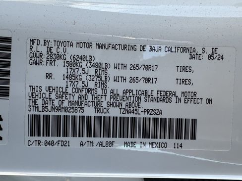 Used 2024 Toyota Tacoma TRD Off-Road image 32