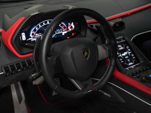 Used 2022 Lamborghini Aventador Countach AWD/4WD image 45
