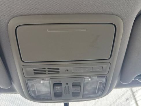 Used 2017 Honda Pilot EX-L image 41