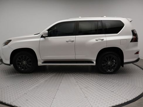 Used 2023 Lexus GX 460 Premium w/ Accessory Package AWD/4WD image 12